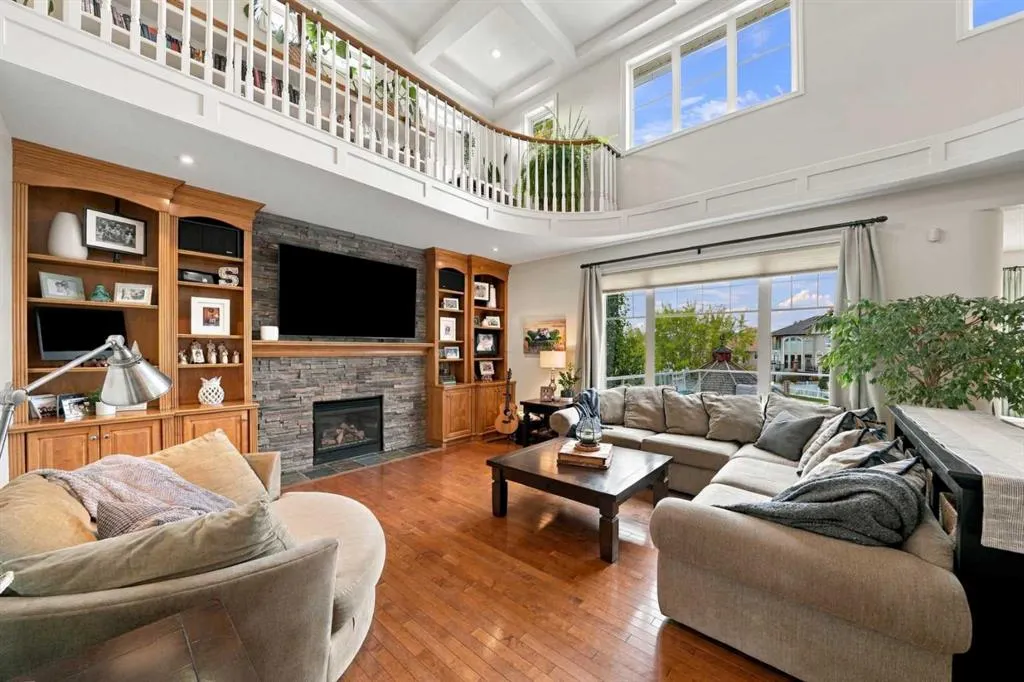 54 Allard Crescent