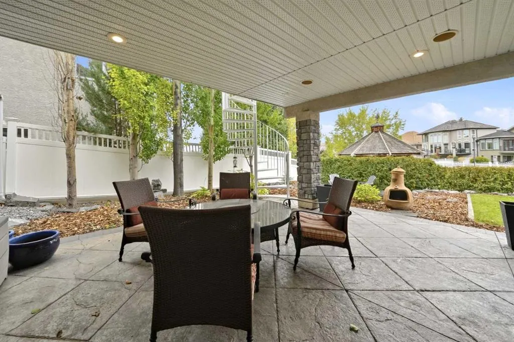 54 Allard Crescent