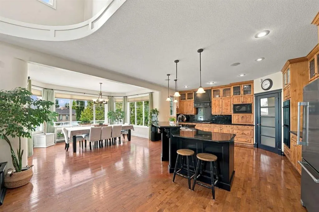 54 Allard Crescent