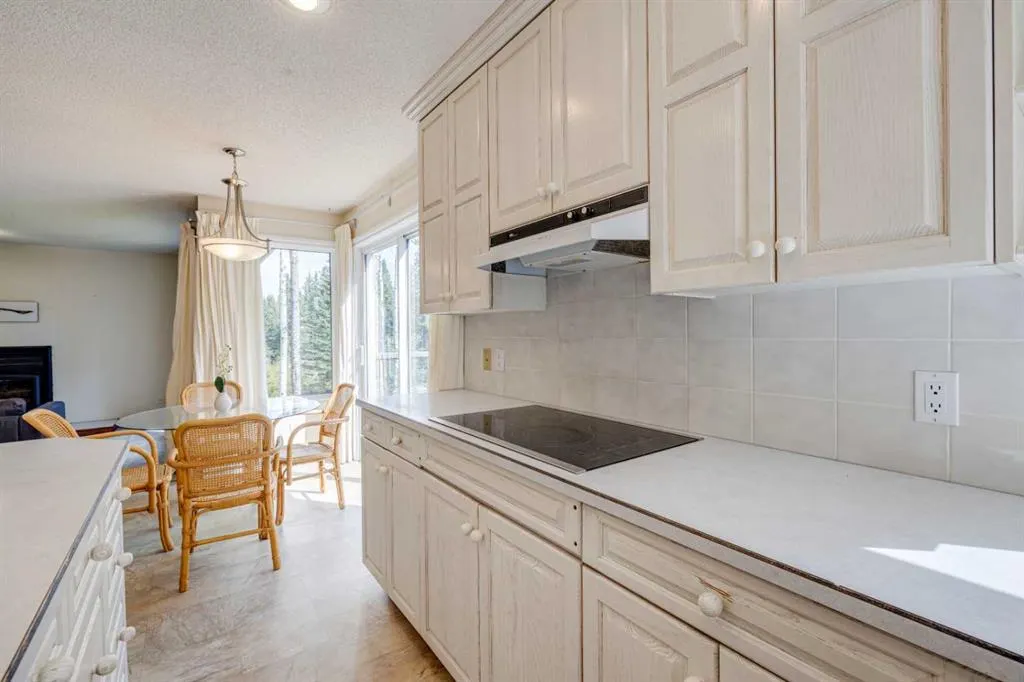 50 Elk Valley Crescent