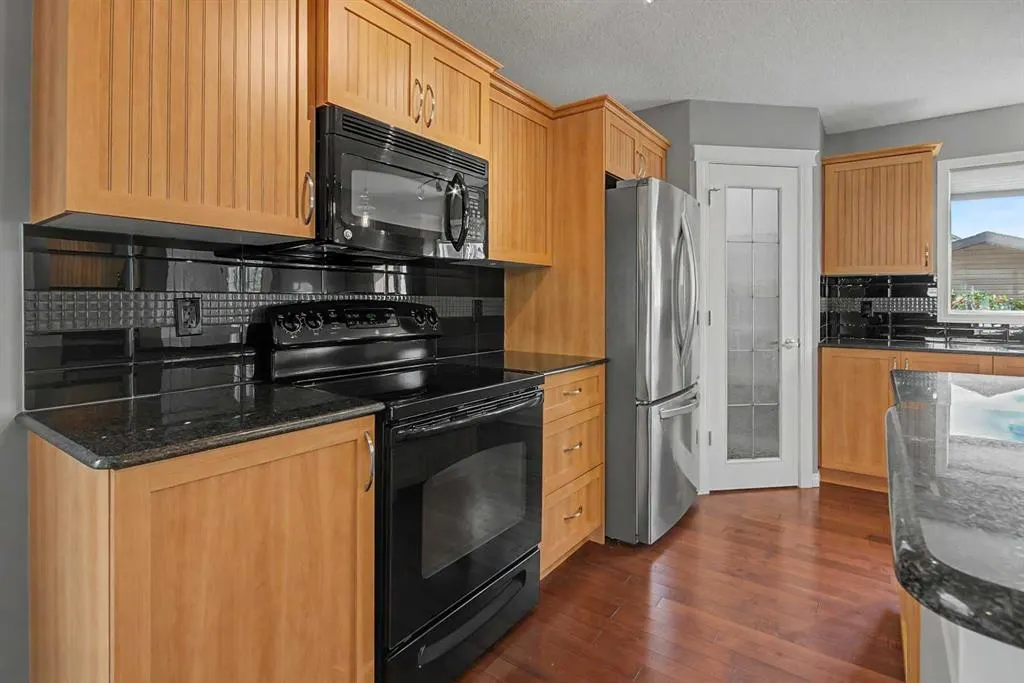 156 Morningside Manor SW