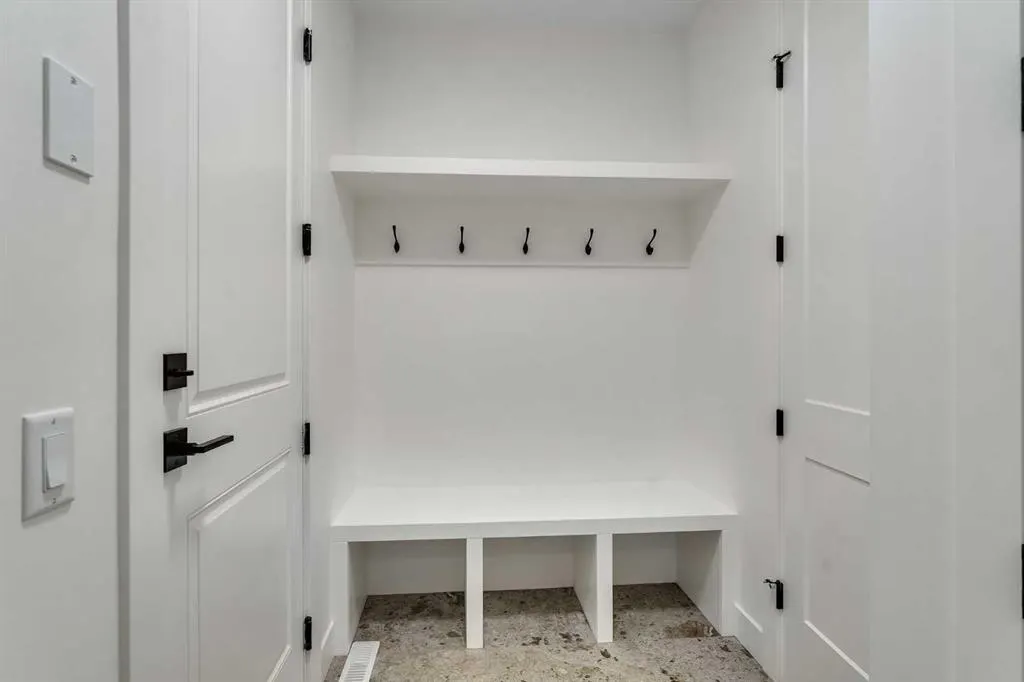 153 Waterford Passage