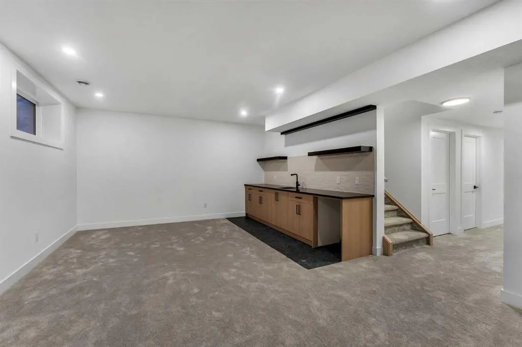153 Waterford Passage