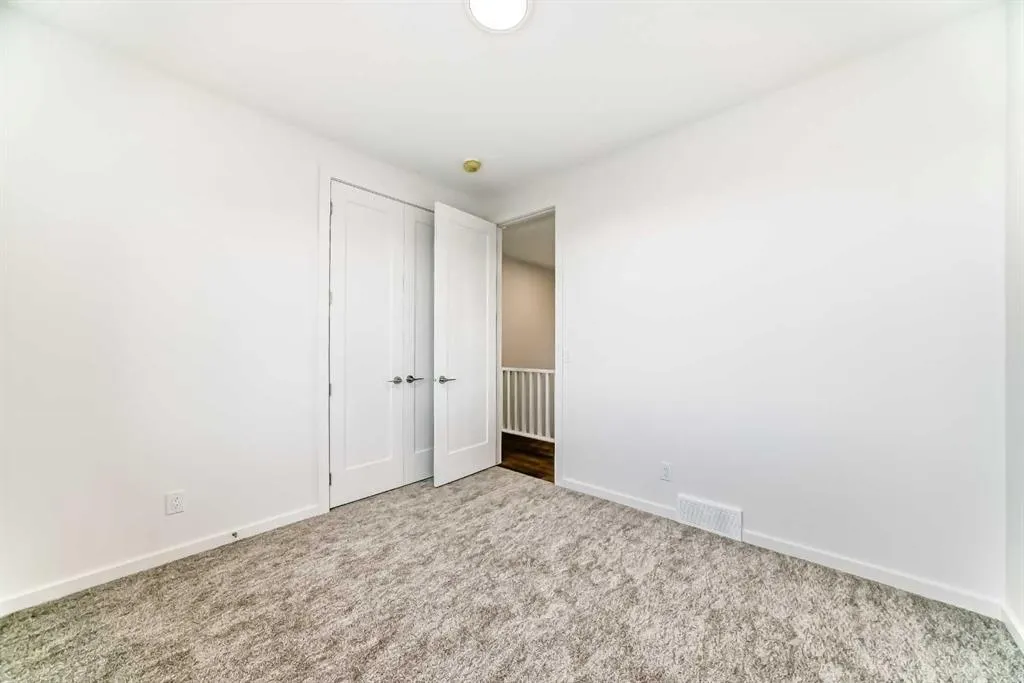 46 Verdure Place SW