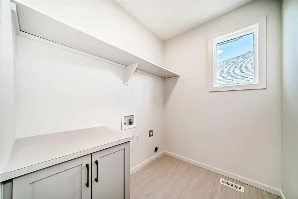 46 Verdure Place SW