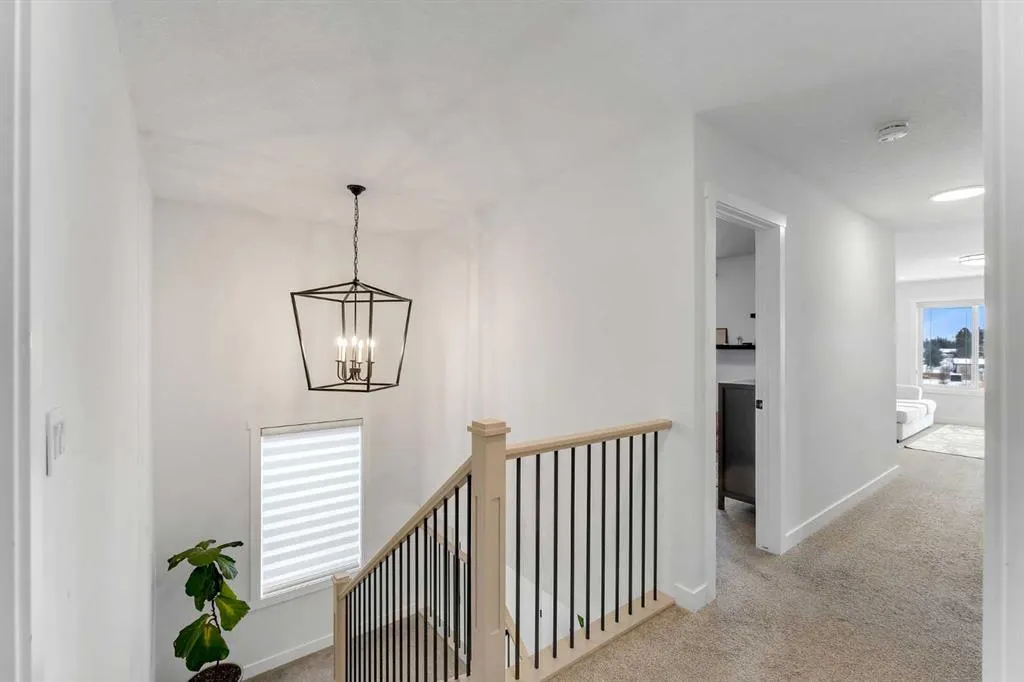 202 Kinniburgh Crescent