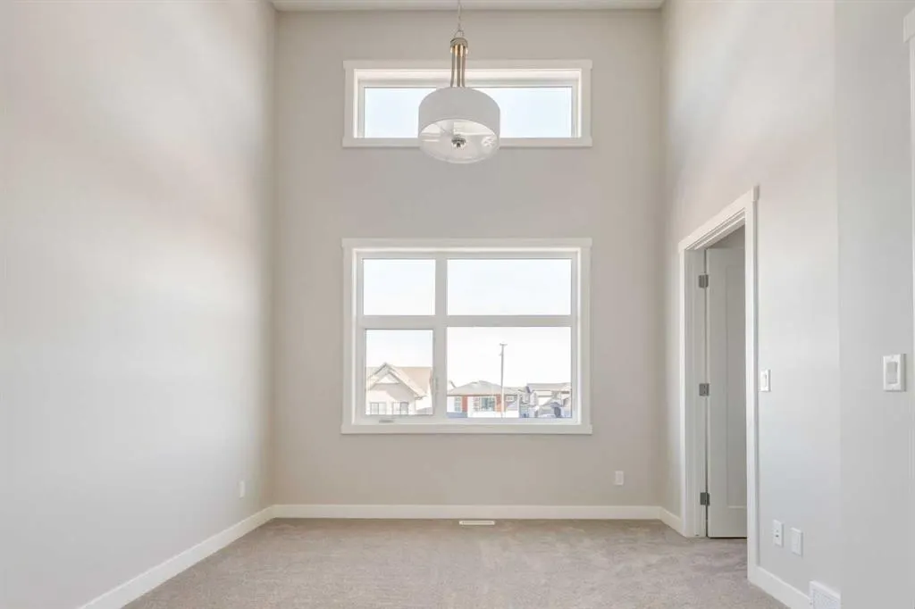 156 Walden Lane SE