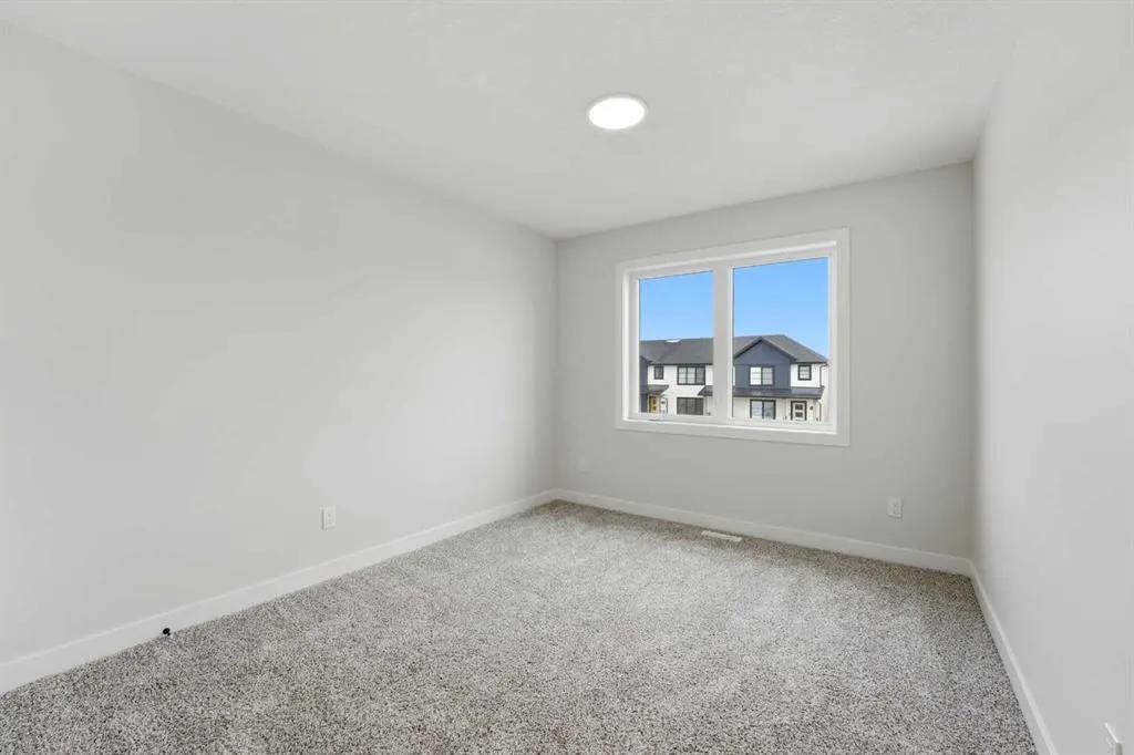 117 Crestview Boulevard