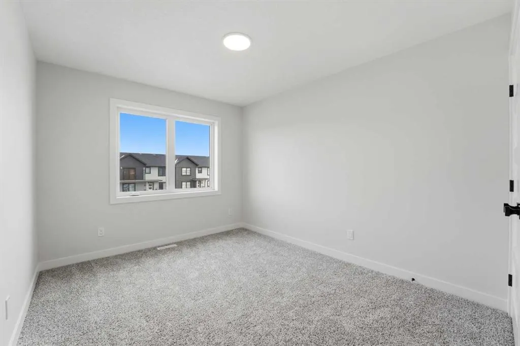 117 Crestview Boulevard