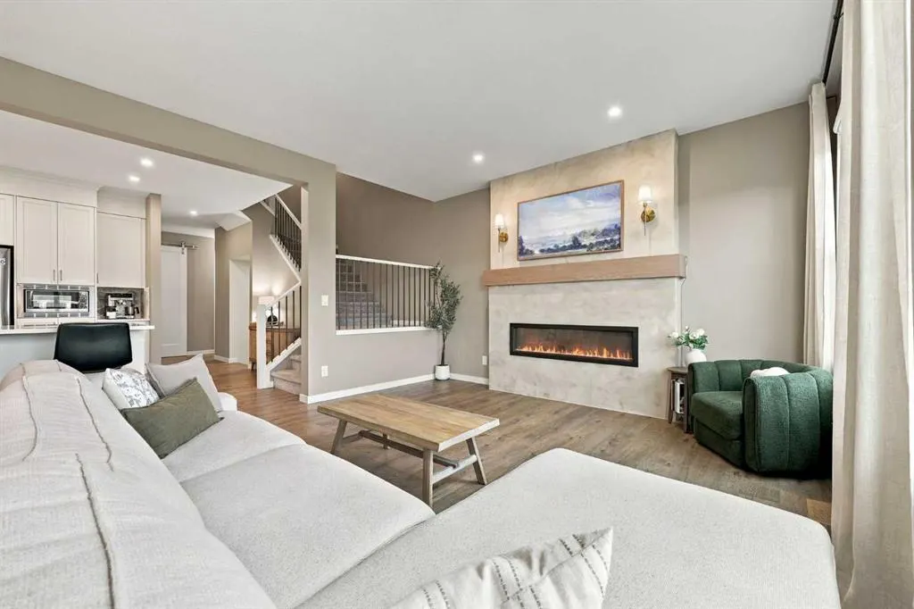 186 Cranbrook Park SE