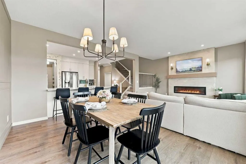 186 Cranbrook Park SE