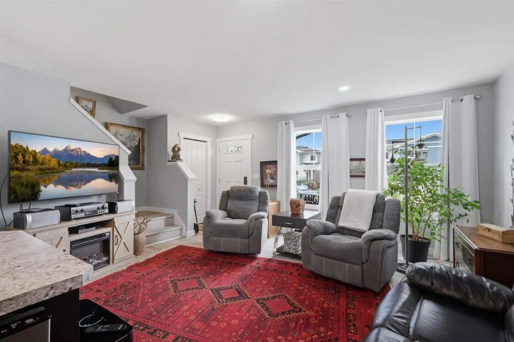 14 Hawthorn Place
