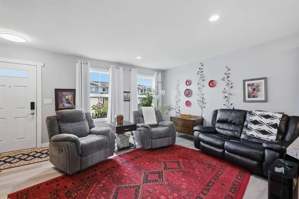 14 Hawthorn Place