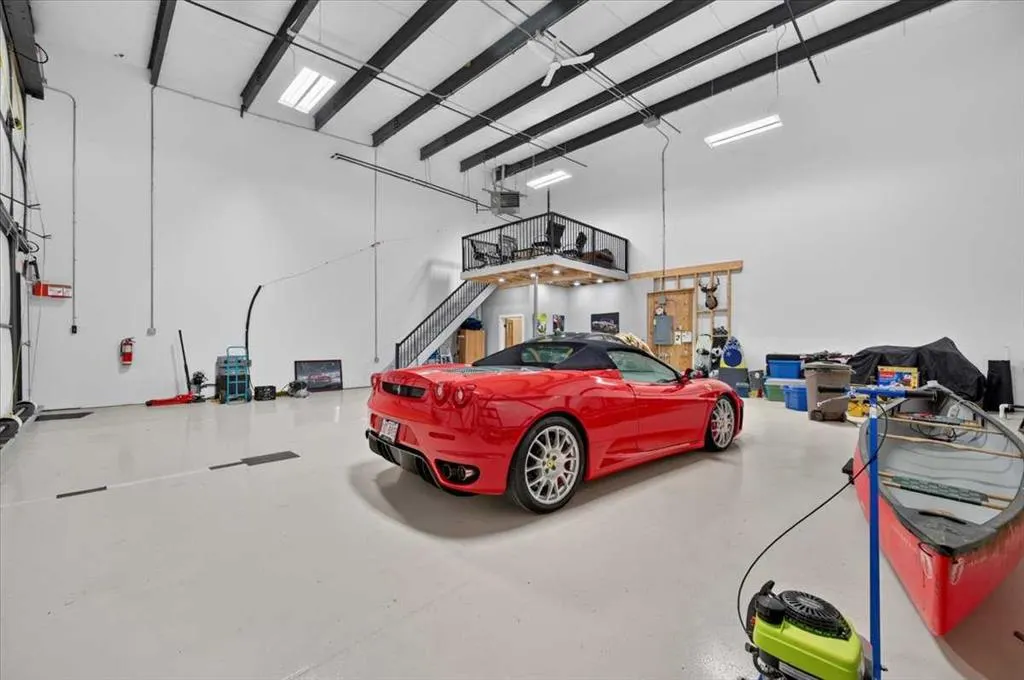 503 HURRICANE Drive #1