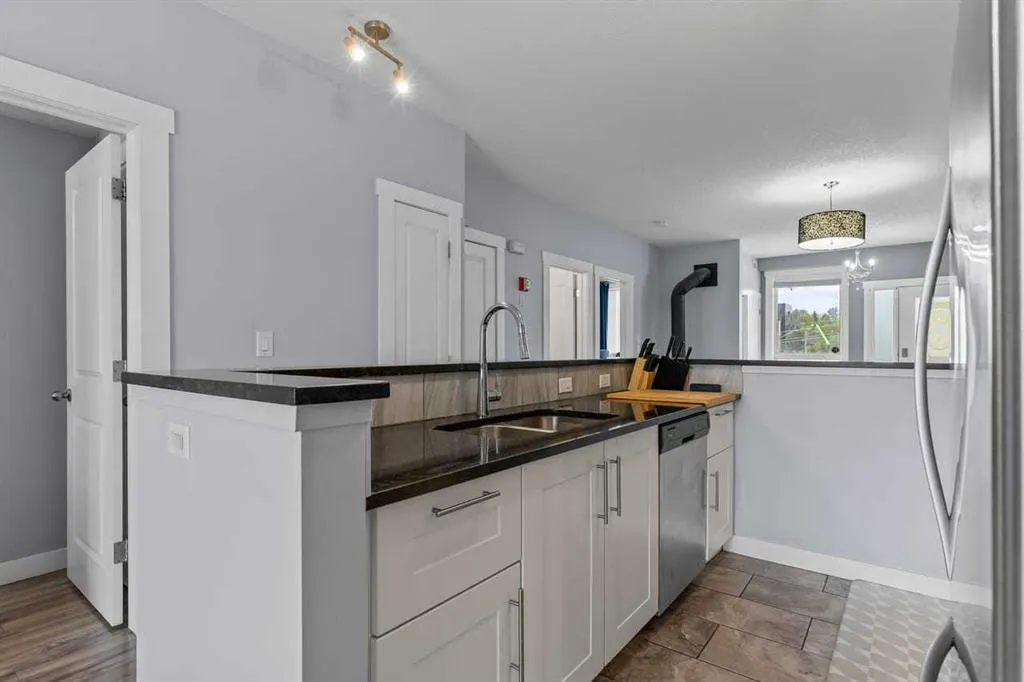 1540 17 Avenue SW #304