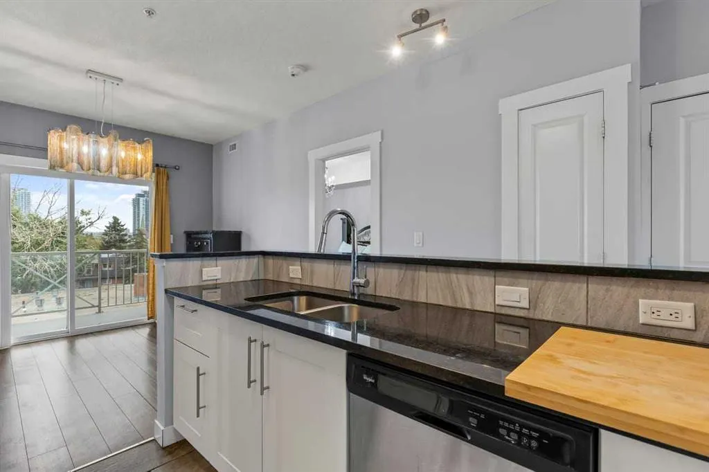 1540 17 Avenue SW #304