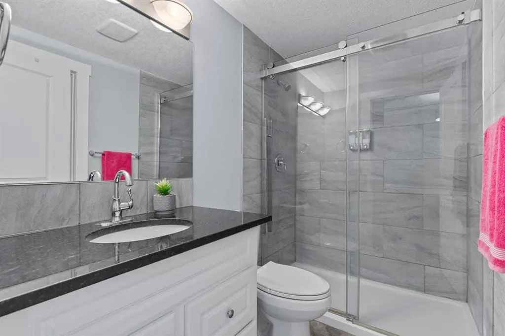1540 17 Avenue SW #304