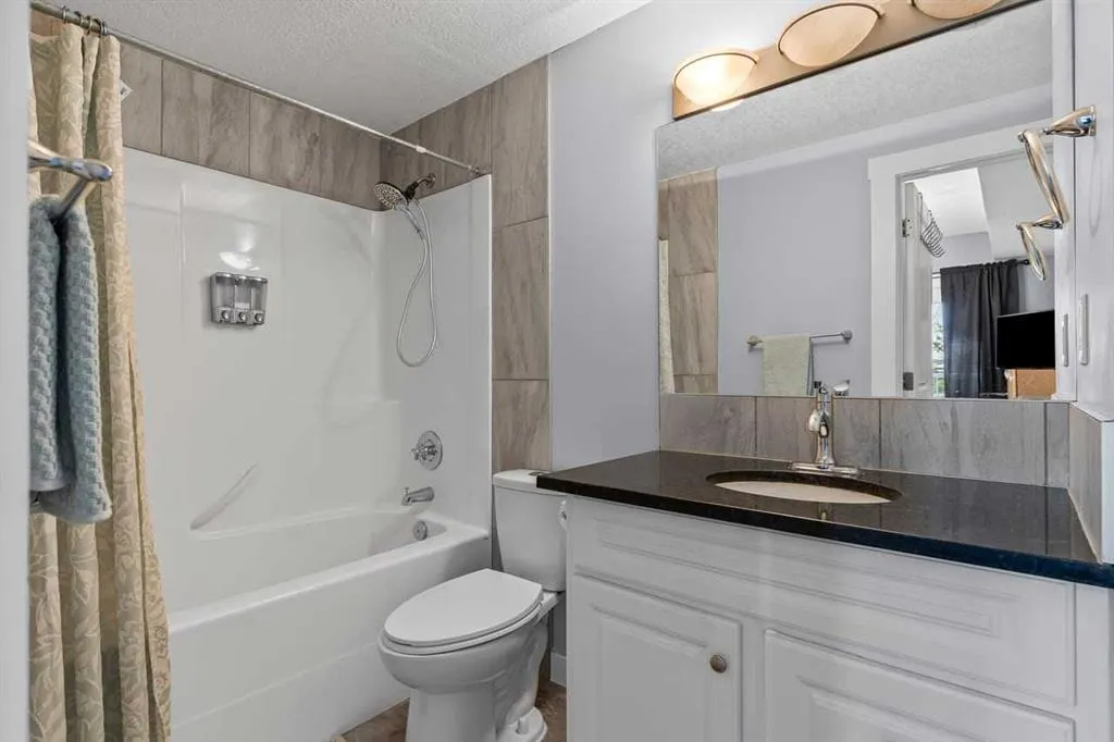 1540 17 Avenue SW #304