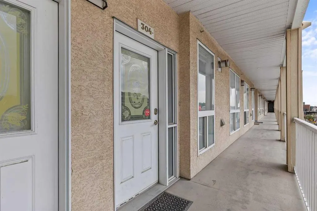 1540 17 Avenue SW #304