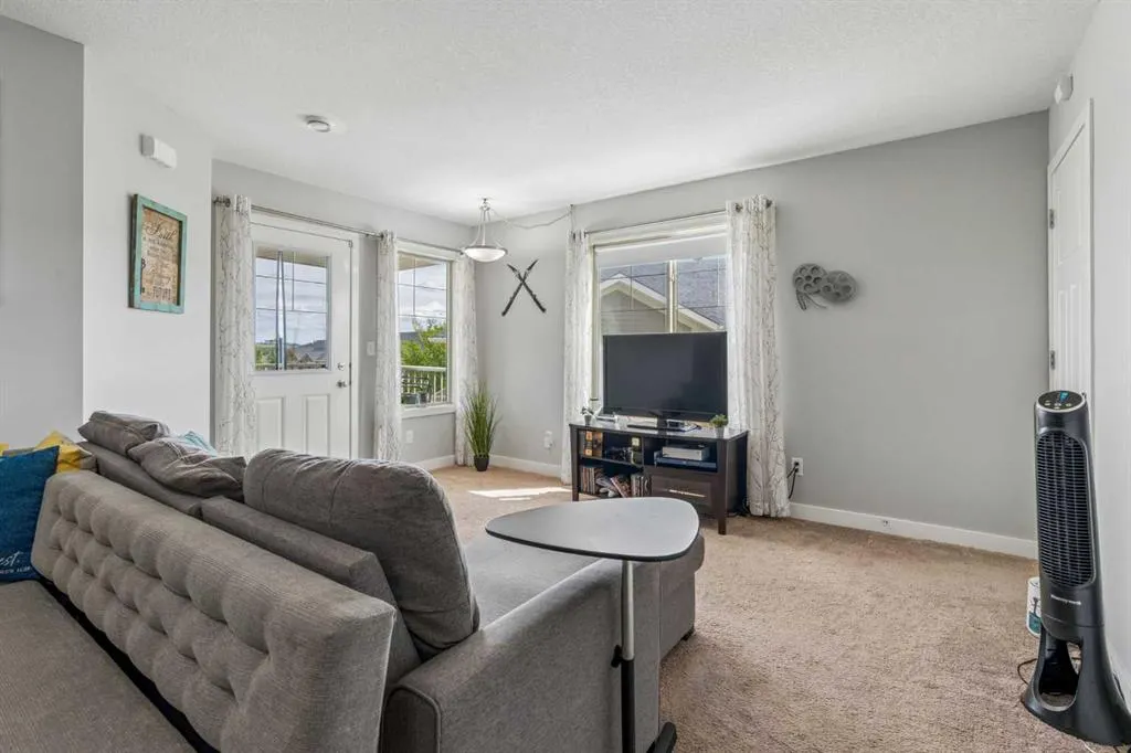 250 Sage Valley Road NW #404