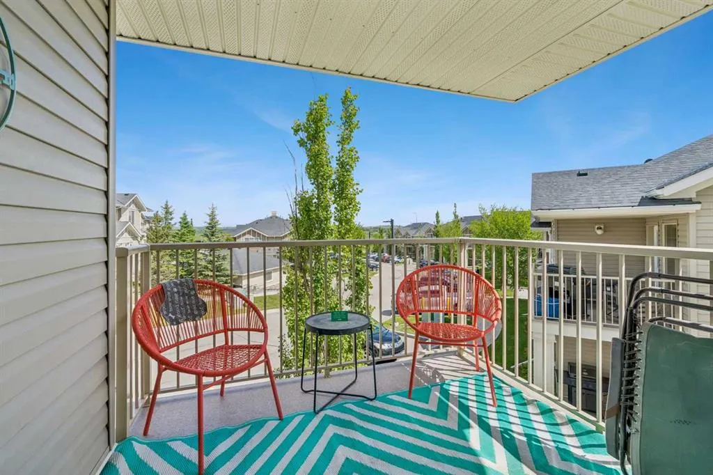 250 Sage Valley Road NW #404
