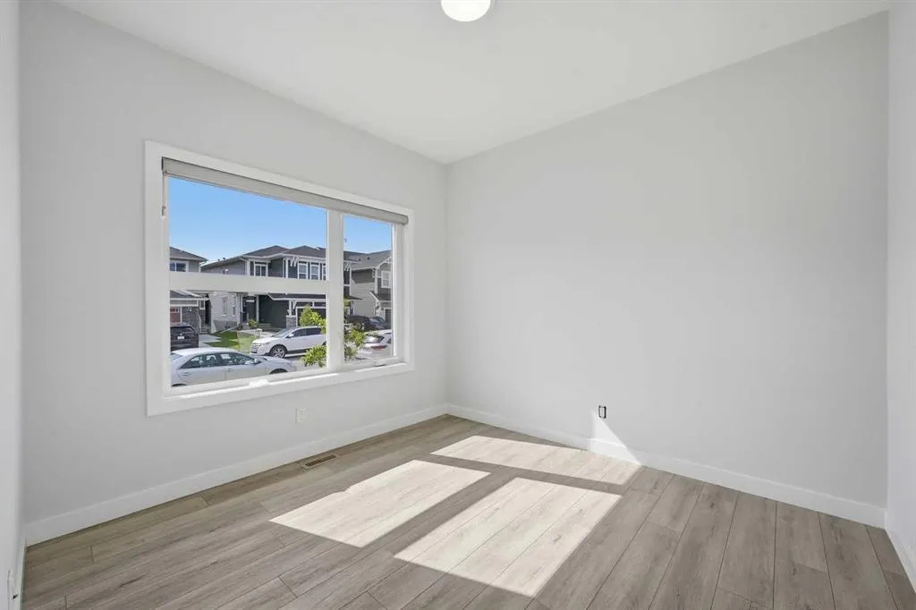 234 Chelsea Heath