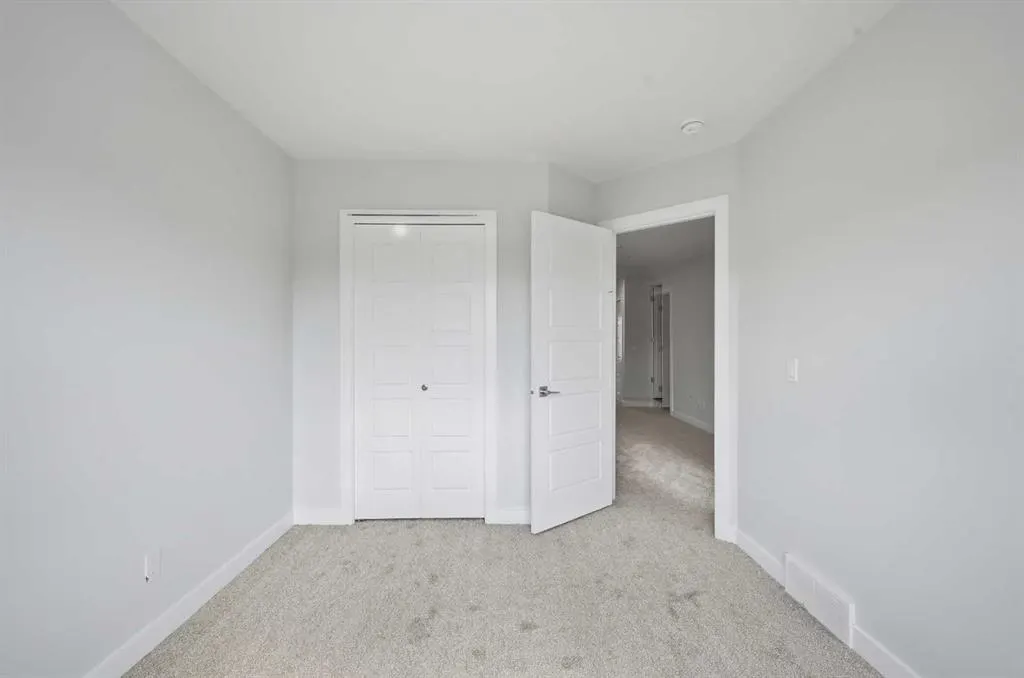 234 Chelsea Heath
