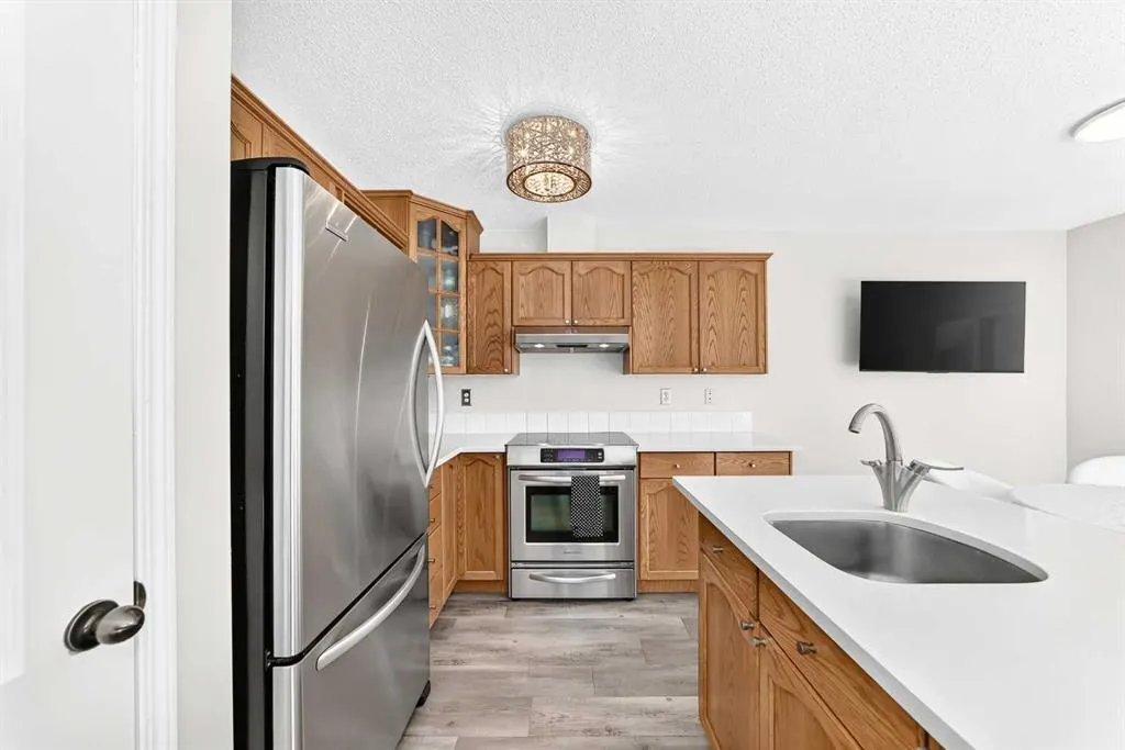 21 Rocky Vista Circle NW