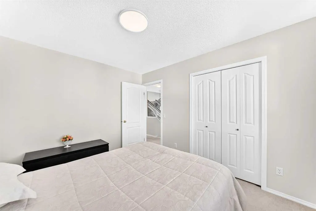 21 Rocky Vista Circle NW