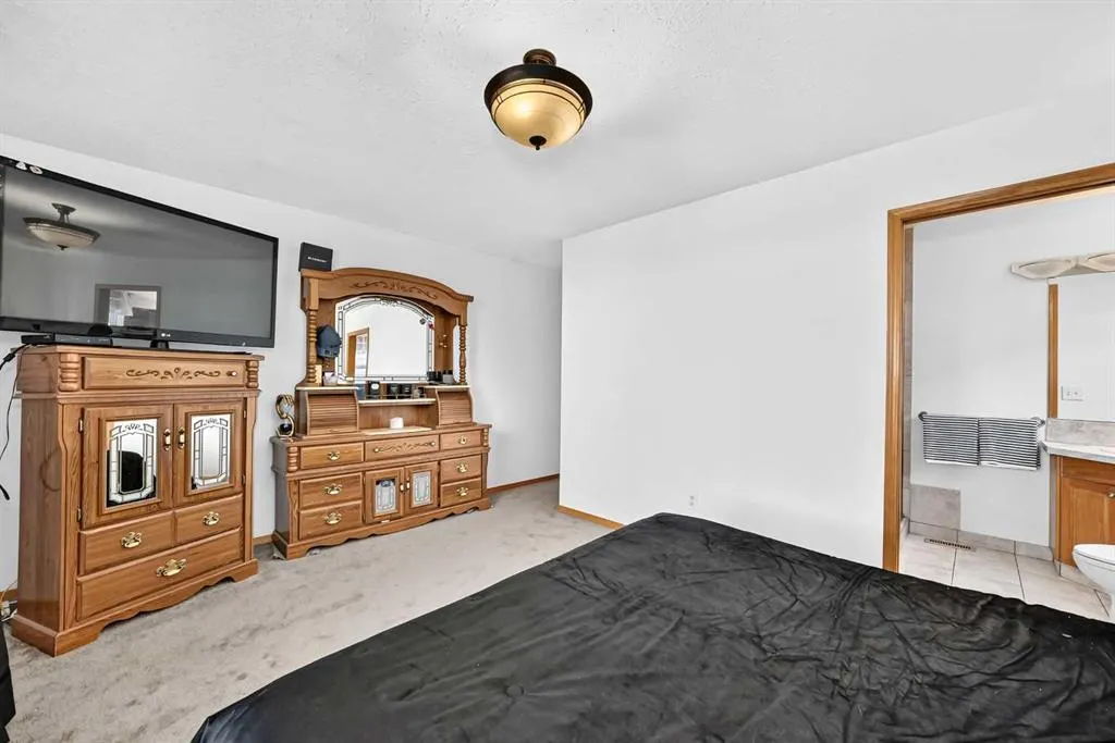 184 Douglas Ridge Green SE