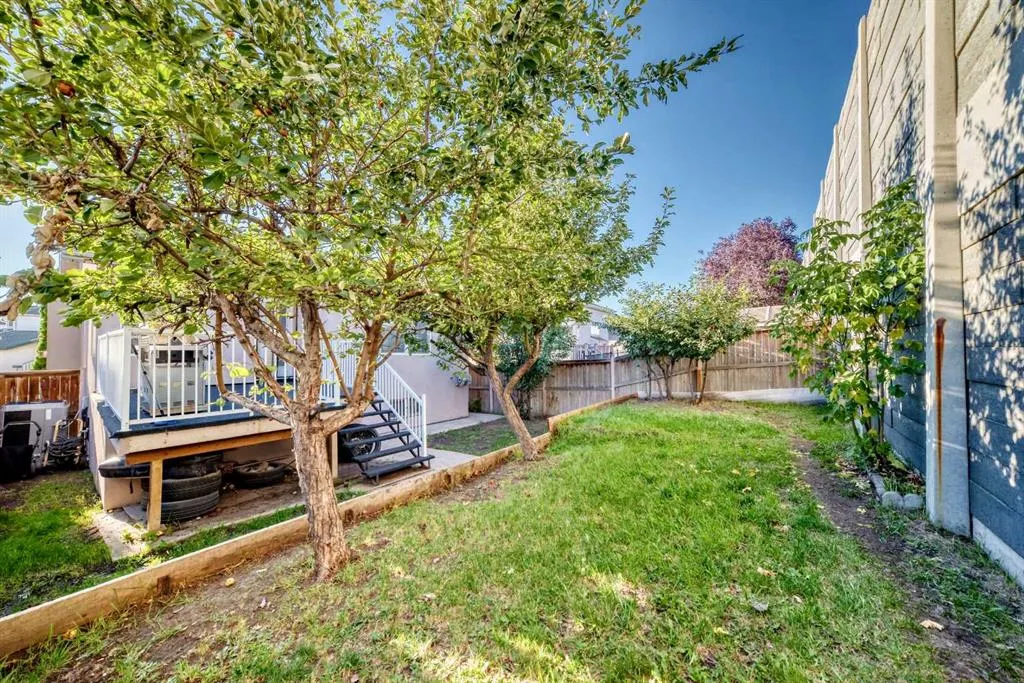 184 Douglas Ridge Green SE