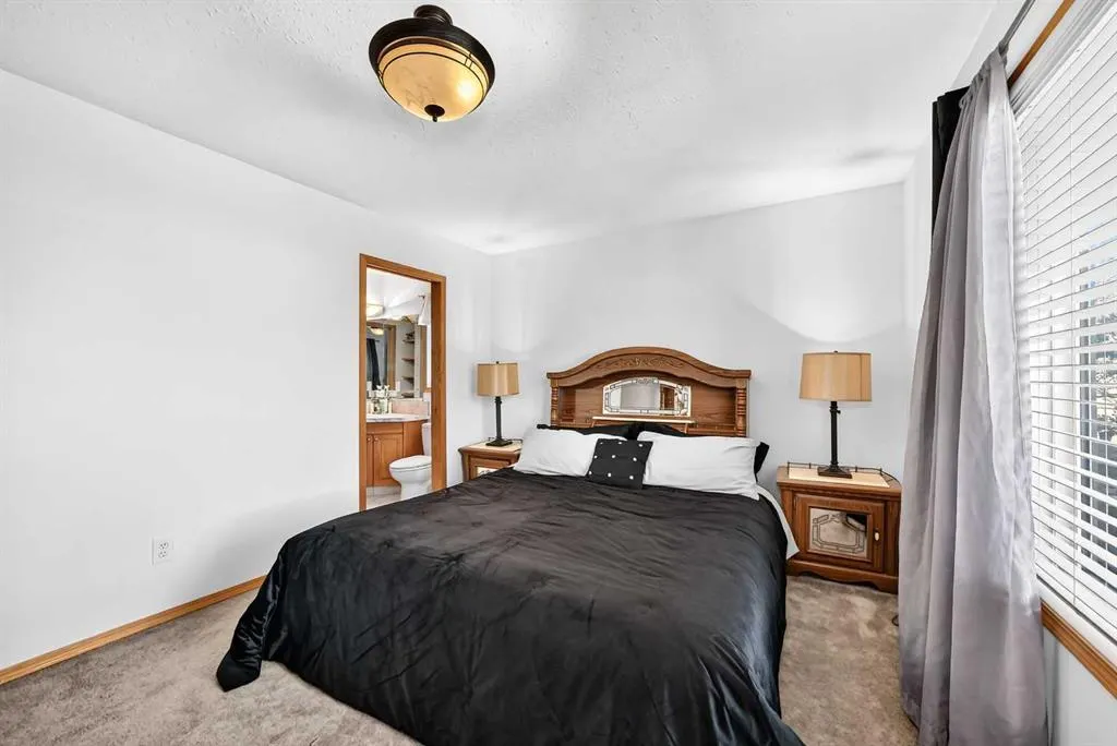 184 Douglas Ridge Green SE