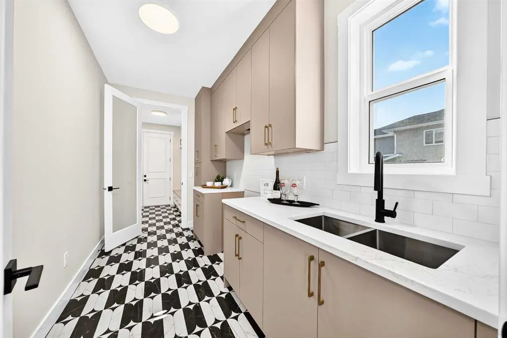 510 Waterford Rise