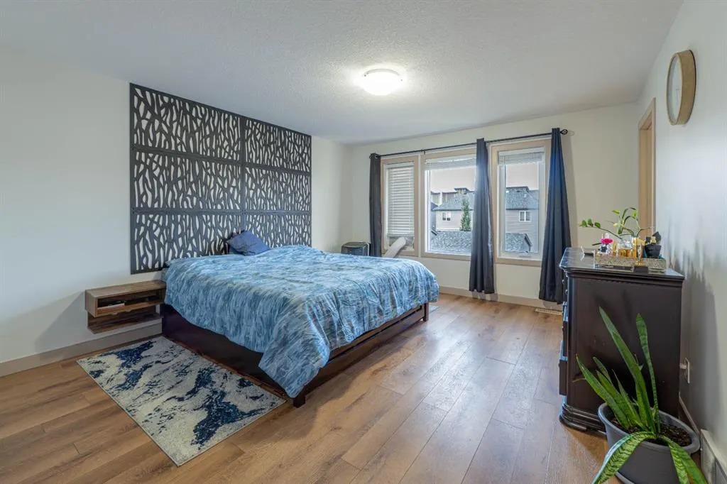 48 Skyview Point Terrace NE