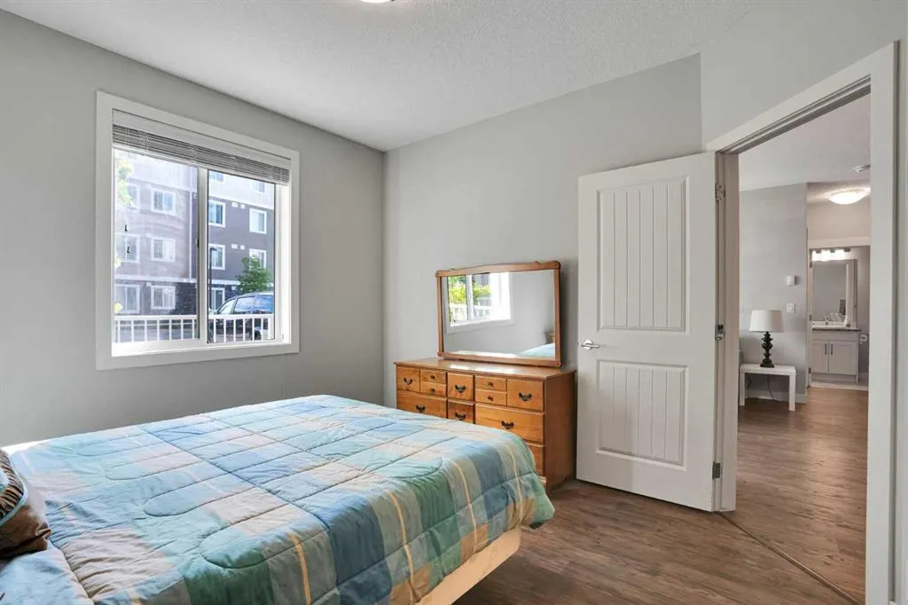 522 Cranford Drive SE #3105