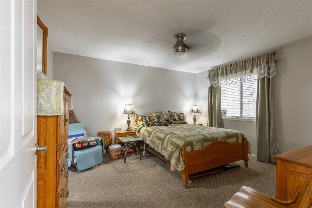 135 Jerry Potts Boulevard W #8