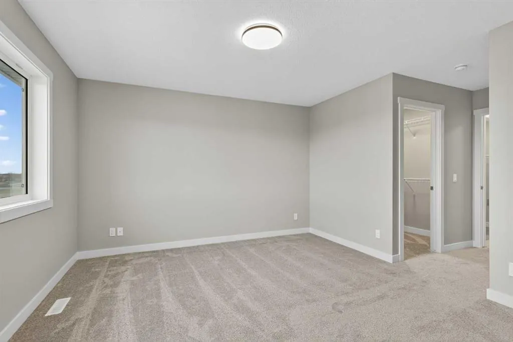 215 Waterford Heights