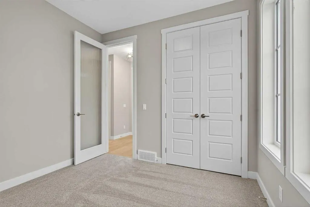 215 Waterford Heights