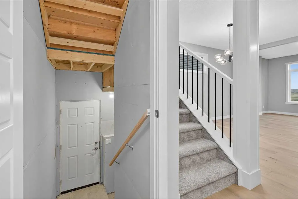 215 Waterford Heights