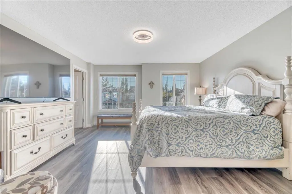 116 Chaparral Ravine View SE