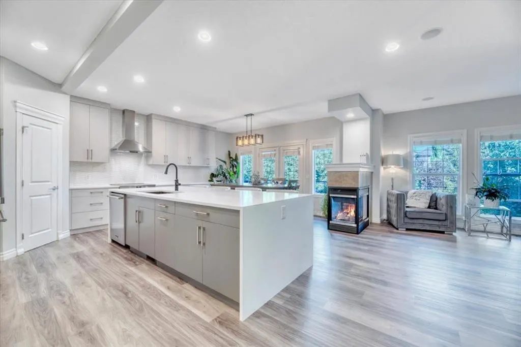 116 Chaparral Ravine View SE