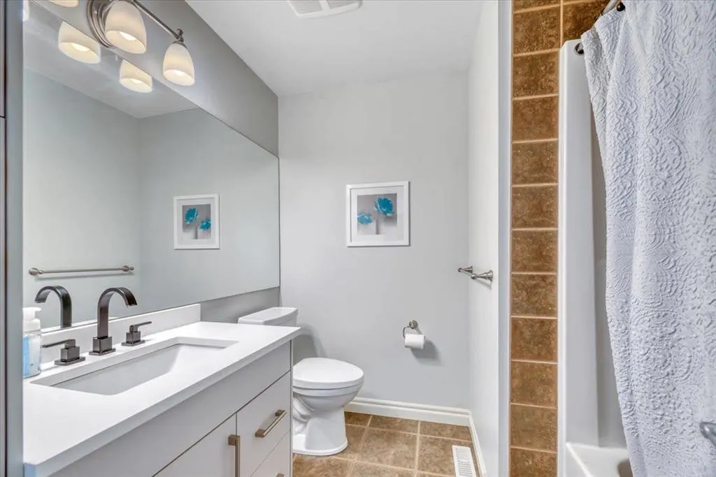 116 Chaparral Ravine View SE