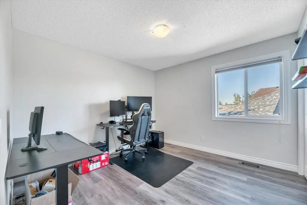 116 Chaparral Ravine View SE