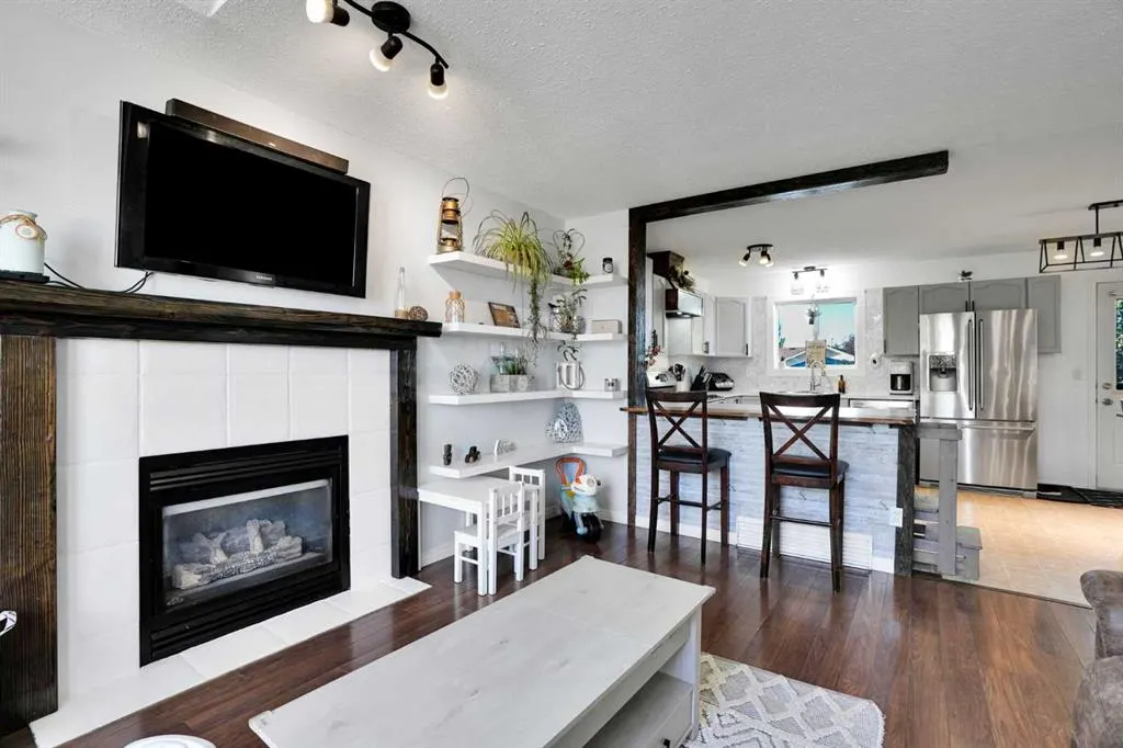 106 Strathaven Bay