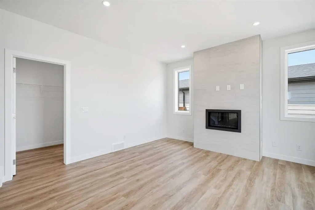 1125 Sailfin Heath