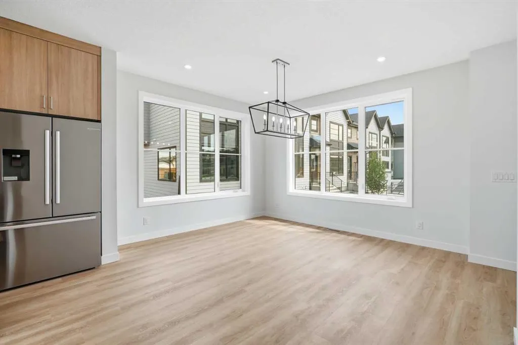 1125 Sailfin Heath