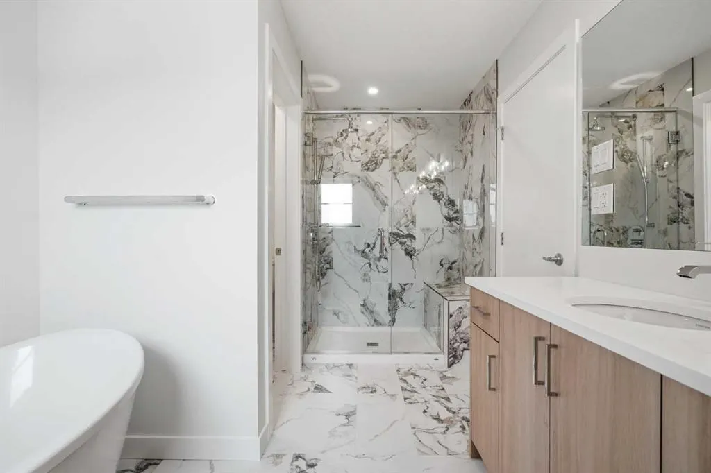 1125 Sailfin Heath