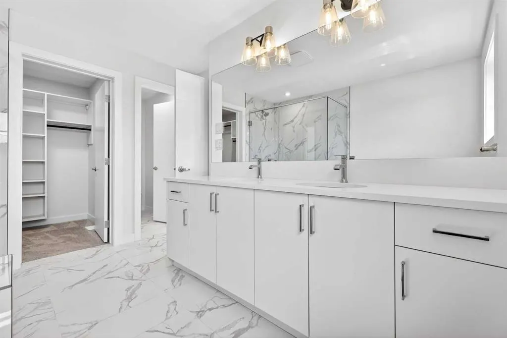 1109 Sailfin Heath
