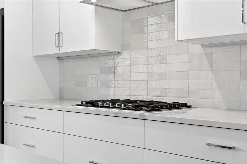 1109 Sailfin Heath