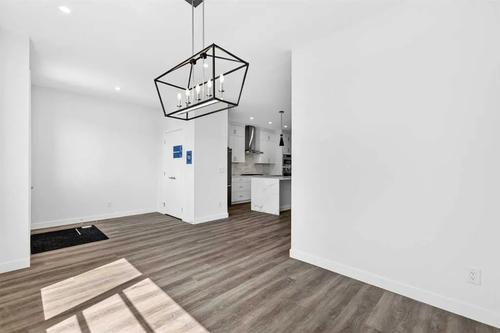 1109 Sailfin Heath